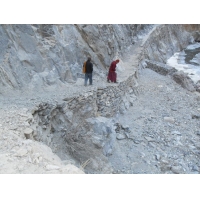 009f_committee+members+supervising+reconstructed+foothpath+Askuta+in+December+2010.jpg